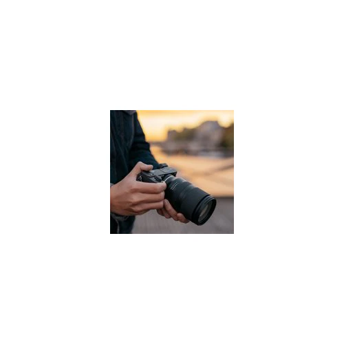Tamron 17-70mm F/2.8 Di III-A RXD for FUJIFILM X-Mount APS-C Mirrorless Cameras - Image 11