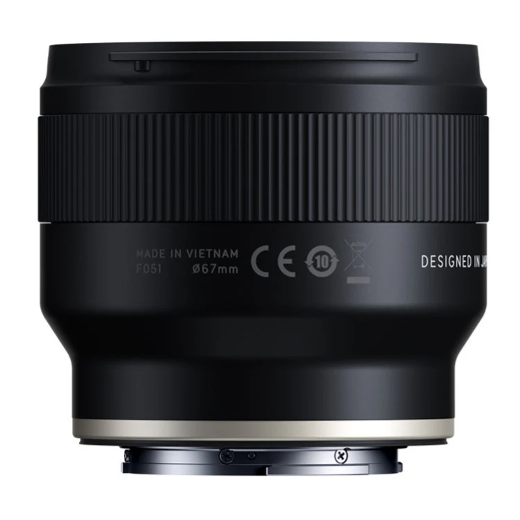 Tamron 24mm and 35mm f/2.8 Di III OSD Wide-Angle Prime Lenses for Sony E-Mount with Koah Hard Case - Image 8