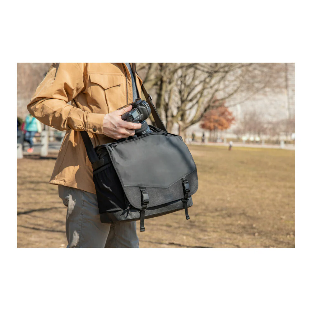 Tenba DNA 16 Pro Messenger Bag (Black) - Image 2