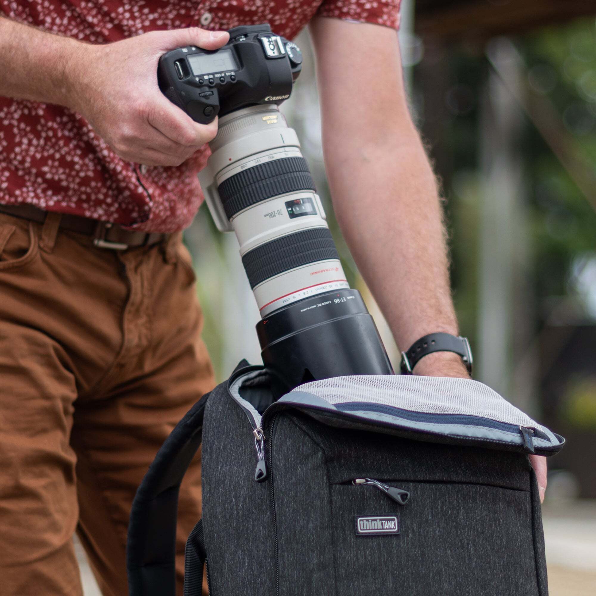 Think Tank Photo BackStory 15 Rear-Panel Opening Camera Backpack with Top and Side Grab Handle - Image 6