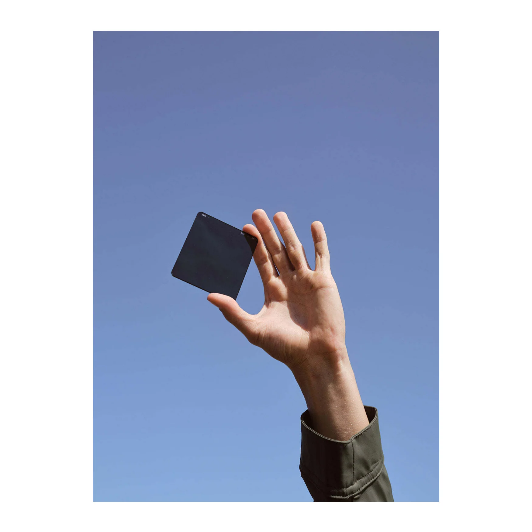 Urth Professional Nano-Coating 100 x 100mm ND8 3 Stop Standard Fit Square Lens Filter Plus - Image 5