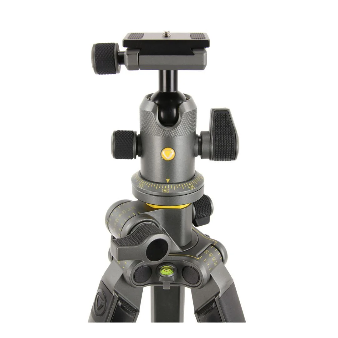 Vanguard Alta Pro 2+ 263CB 100 Carbon Tripod with Multi-Action Ball Head - Image 4