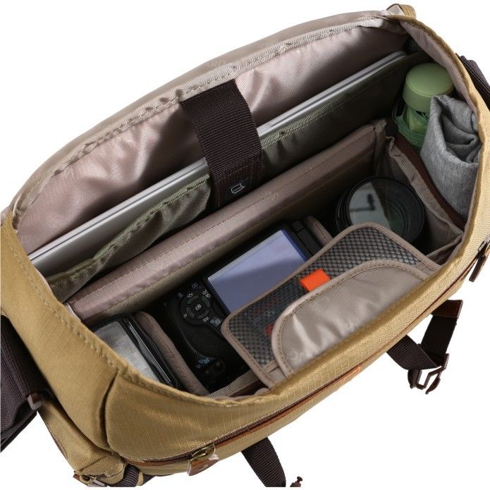 Vanguard Havana 33 Messenger Bag for Camera Gear & 13-inch Laptop (Brown) - Image 2