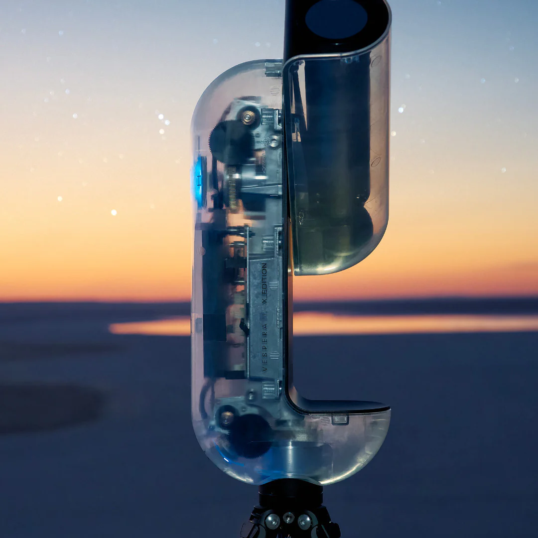 Vaonis Vespera II X Edition Smart Telescope with AI & Apochromatic Optics (Used) - Image 15