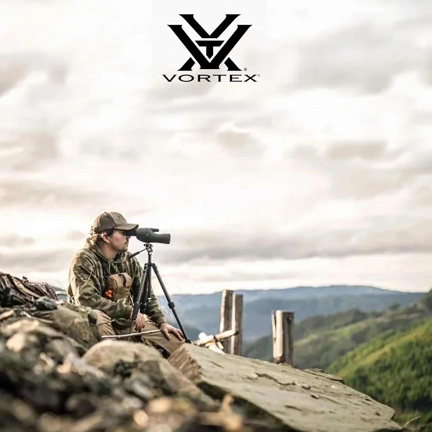 Vortex Viper HD 11 to 33 x 50mm Straight Spotting Scope with Lightweight Design with Tripod Bundle - Image 6