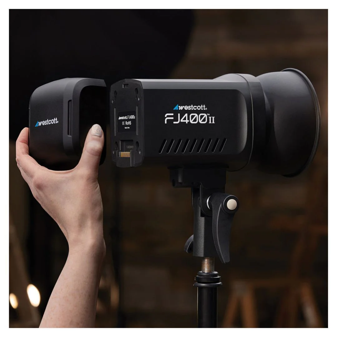 Westcott FJ400 II Strobe 2-Light Backpack Kit with FJ-X3 S Wireless Trigger for Sony Cameras - Image 6