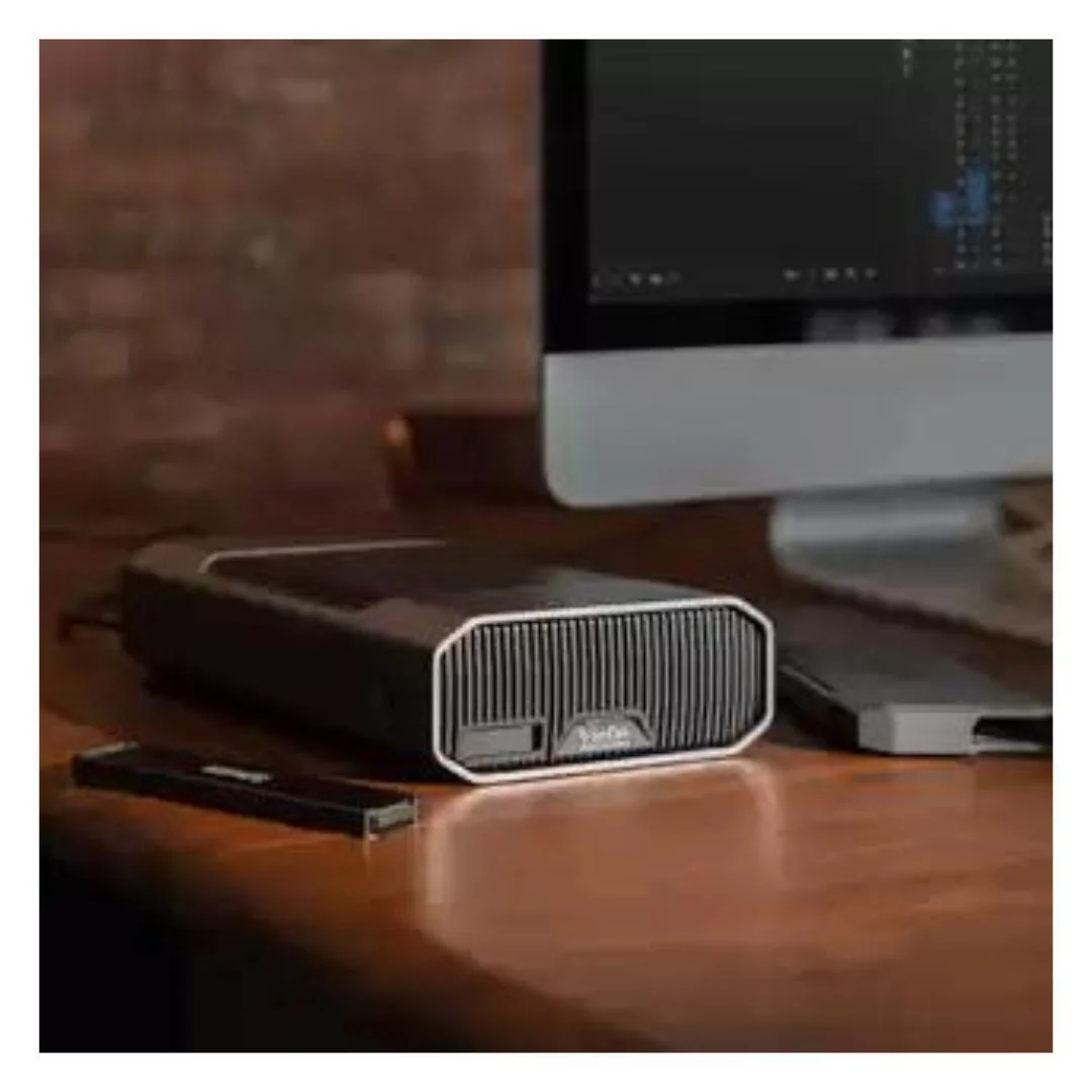 SanDisk Professional G-DRIVE Hard Drive with USB-C 10Gbps Interface (22TB) - Image 3
