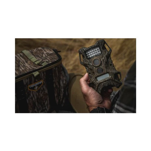 Wildgame Innovations Terra Extreme 14MP Camera with SD Card and High-Speed Card Reader - Image 14
