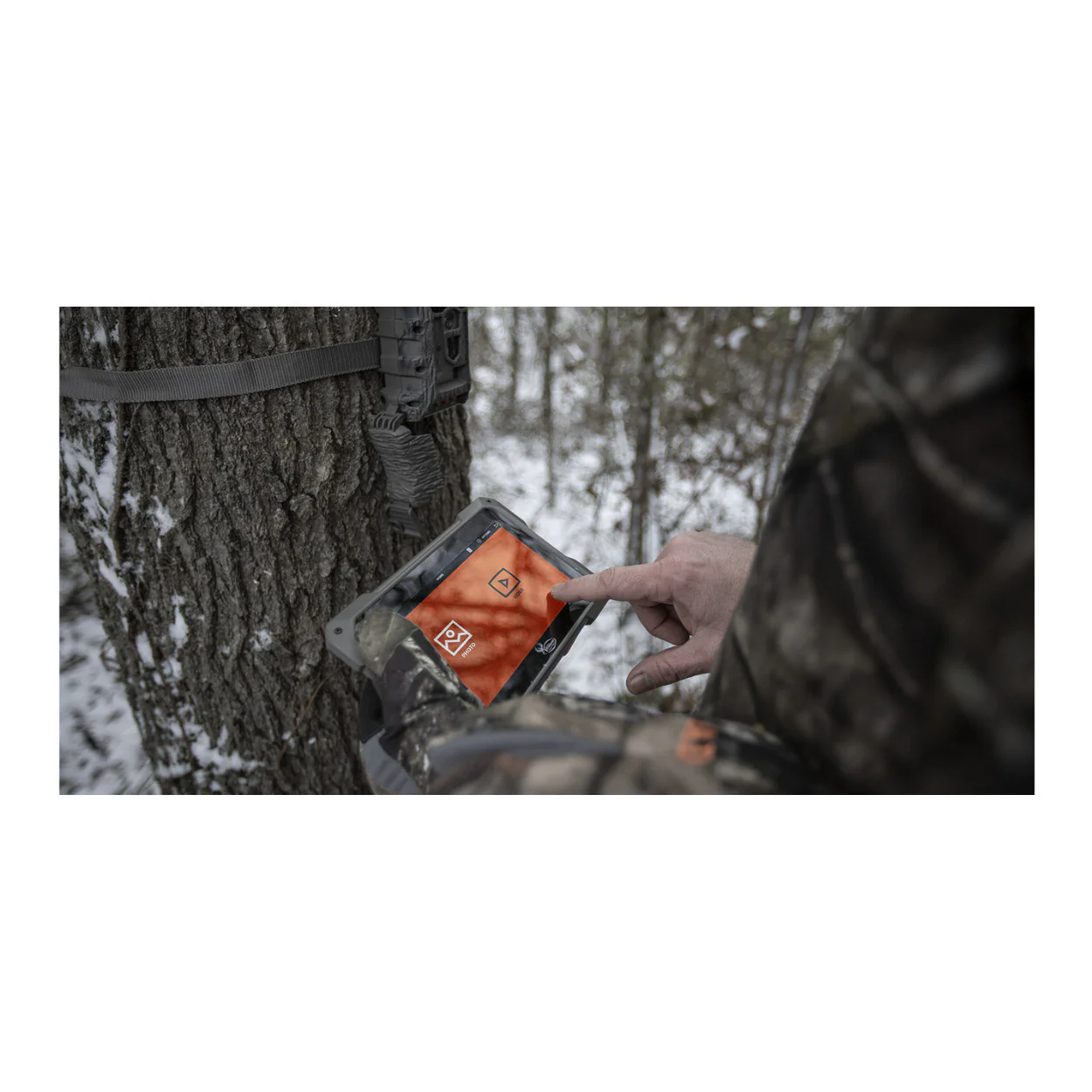Wildgame Innovation 7-Inch HD Backlit TFT Touchscreen Compact Trail Pad Tablet - Image 4