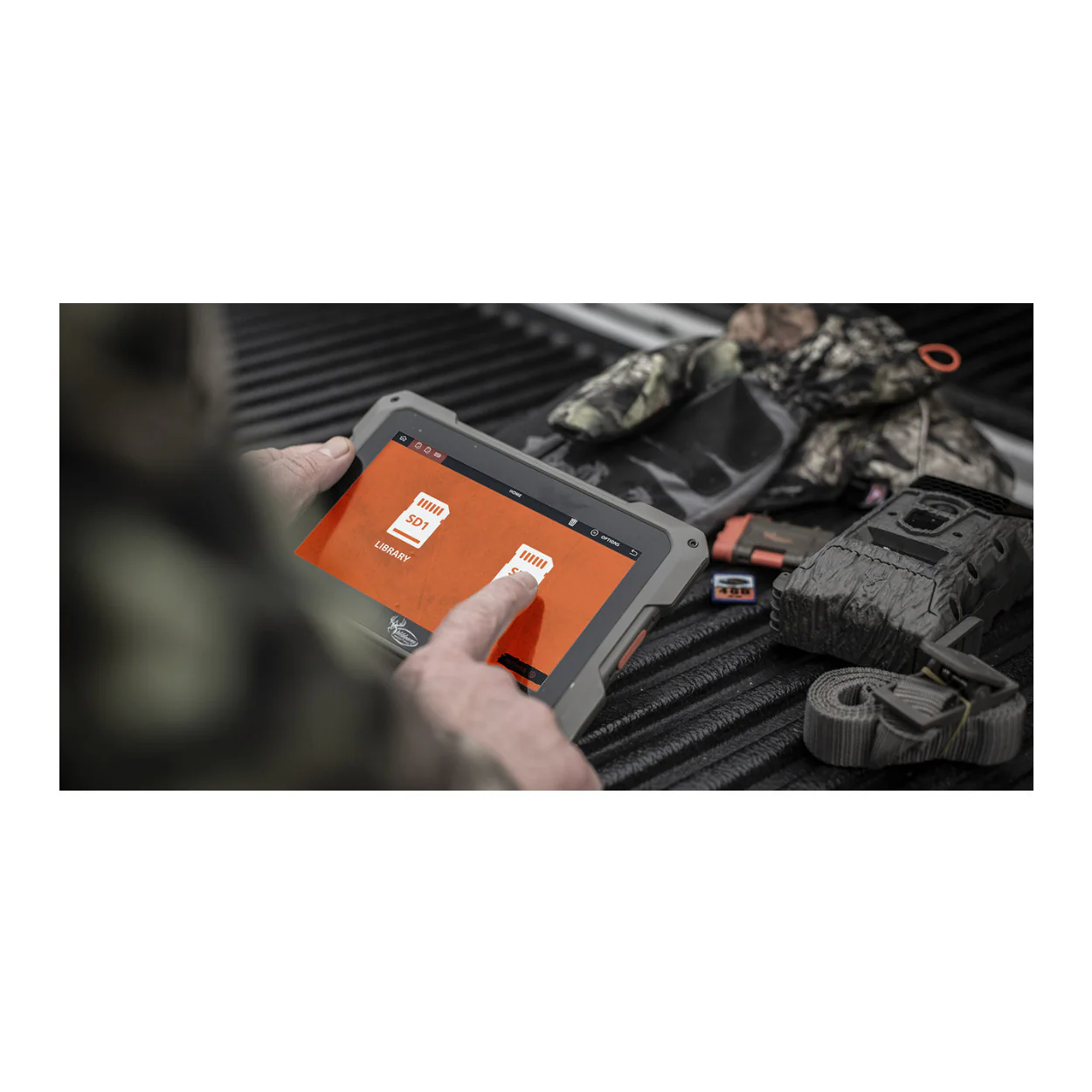 Wildgame Innovation 7-Inch HD Backlit TFT Touchscreen Compact Trail Pad Tablet - Image 5